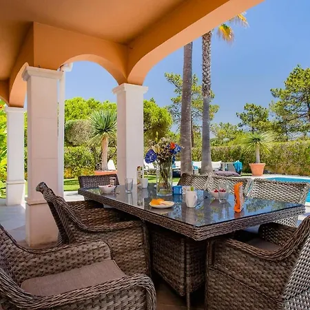 Vale Do Garrao Sleeps 8 With Pool Air Con And Wifi * Кинта-до-Лаго