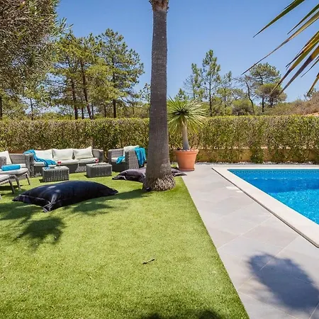 Vale Do Garrao Sleeps 8 With Pool Air Con And Wifi *